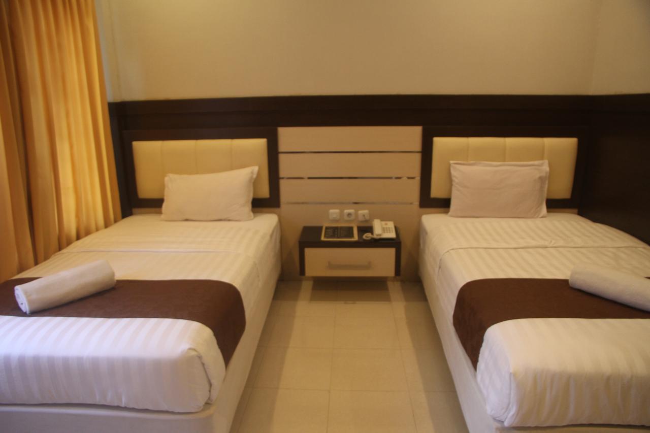 Puri Senggigi Hotel Mangsit Εξωτερικό φωτογραφία