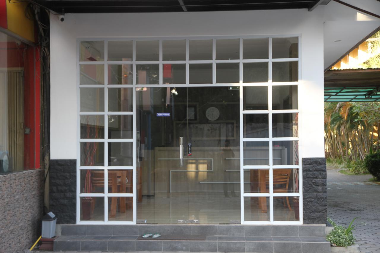 Puri Senggigi Hotel Mangsit Εξωτερικό φωτογραφία