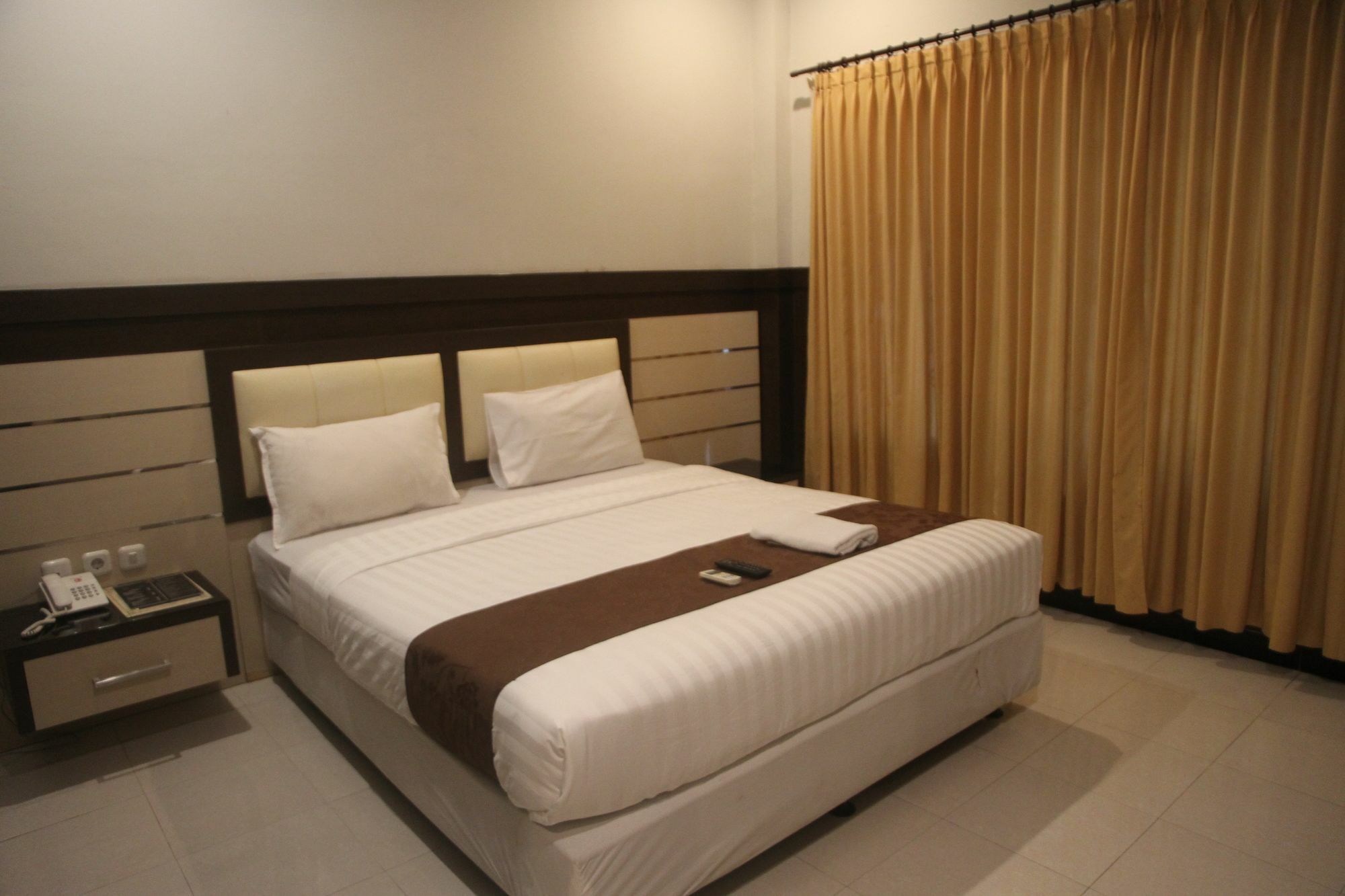 Puri Senggigi Hotel Mangsit Εξωτερικό φωτογραφία