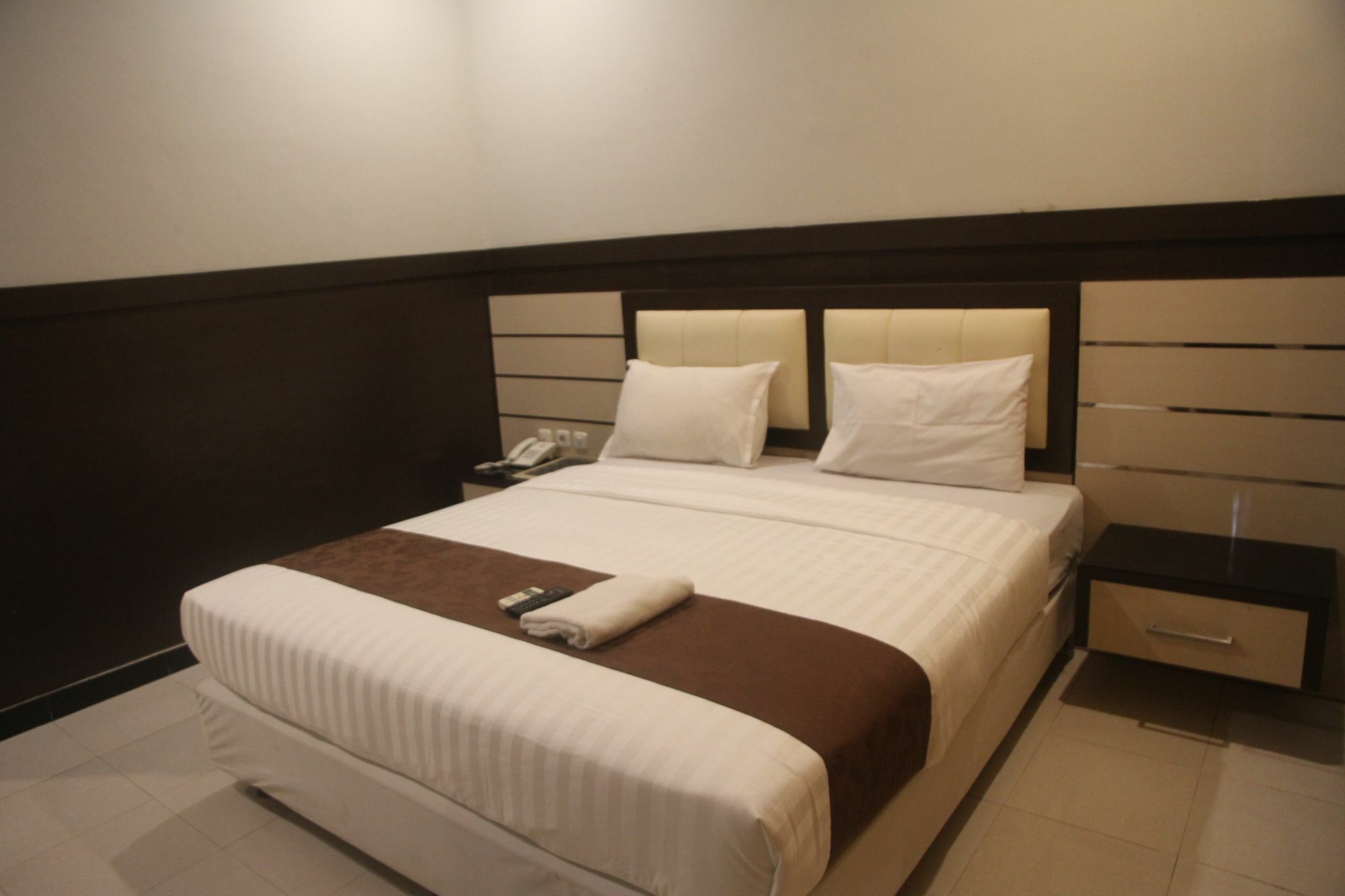 Puri Senggigi Hotel Mangsit Εξωτερικό φωτογραφία