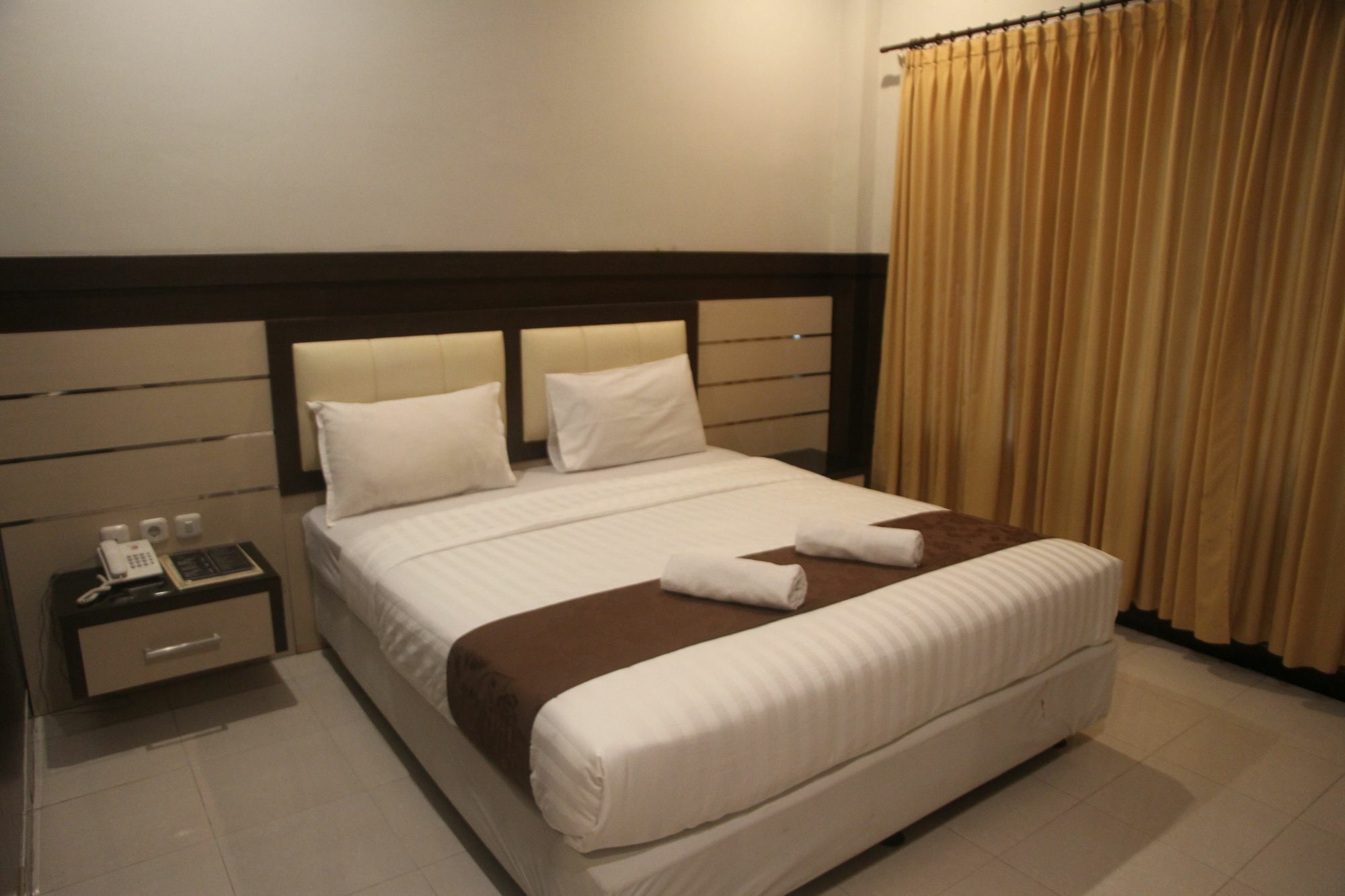 Puri Senggigi Hotel Mangsit Εξωτερικό φωτογραφία